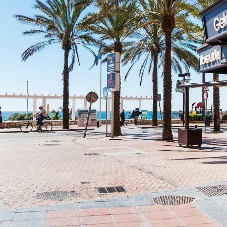 Rentandhomes Fuengirola Beach Apartment Экстерьер фото